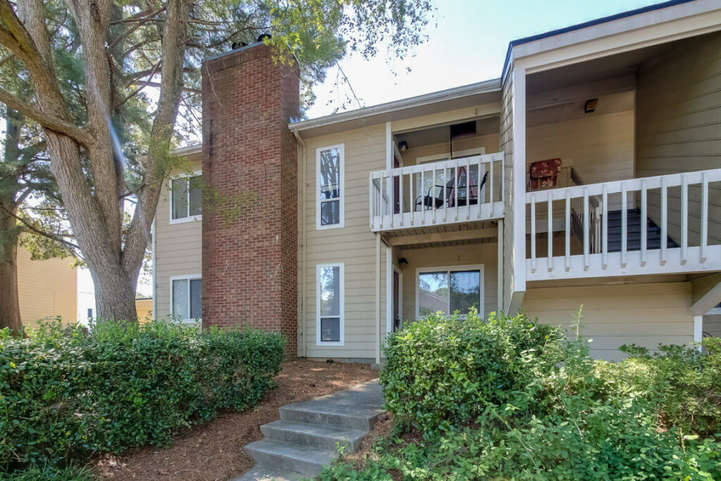 Exterior view of Heathstead apartments