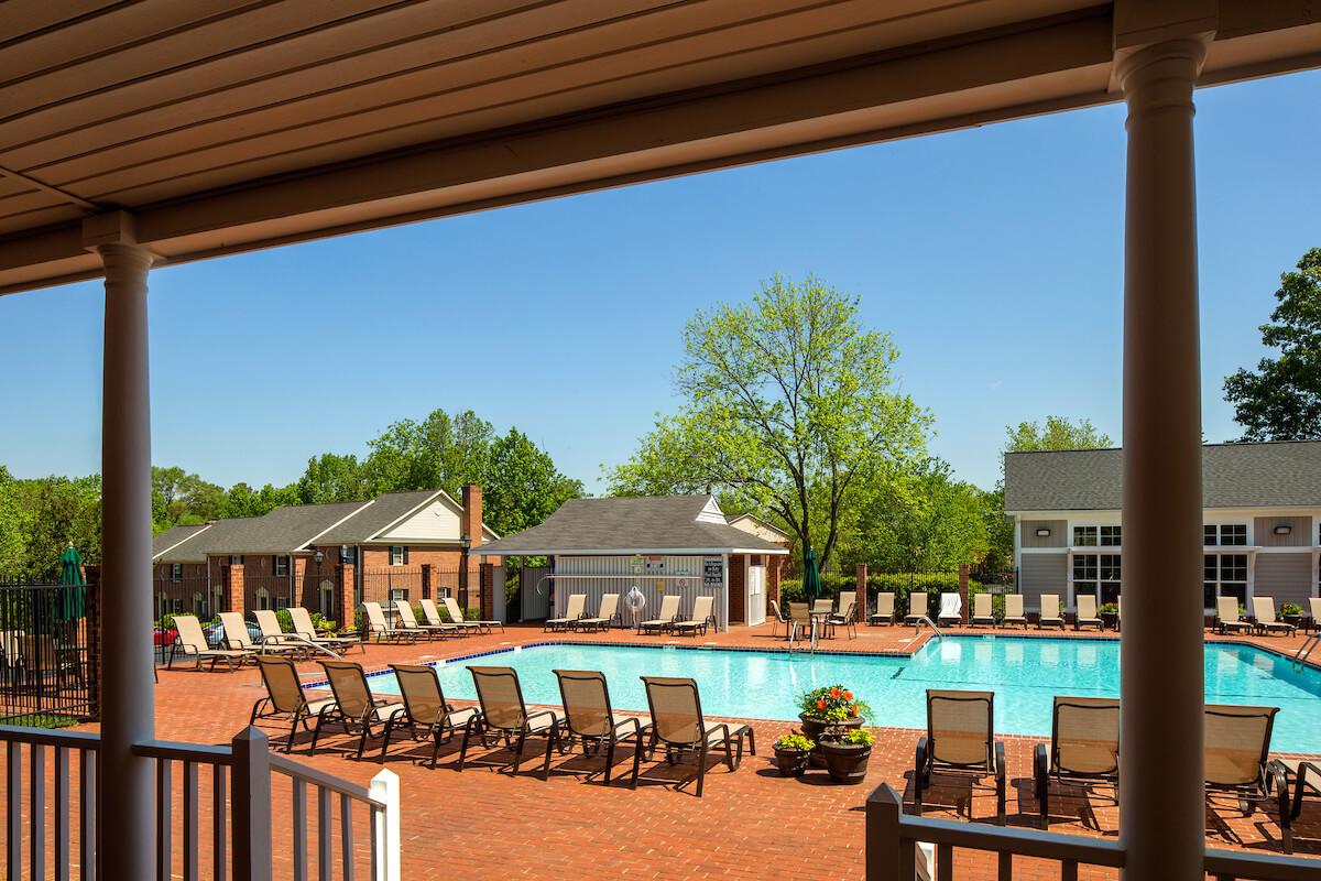 Strawberry Hill Townhomes In South Park Charlotte